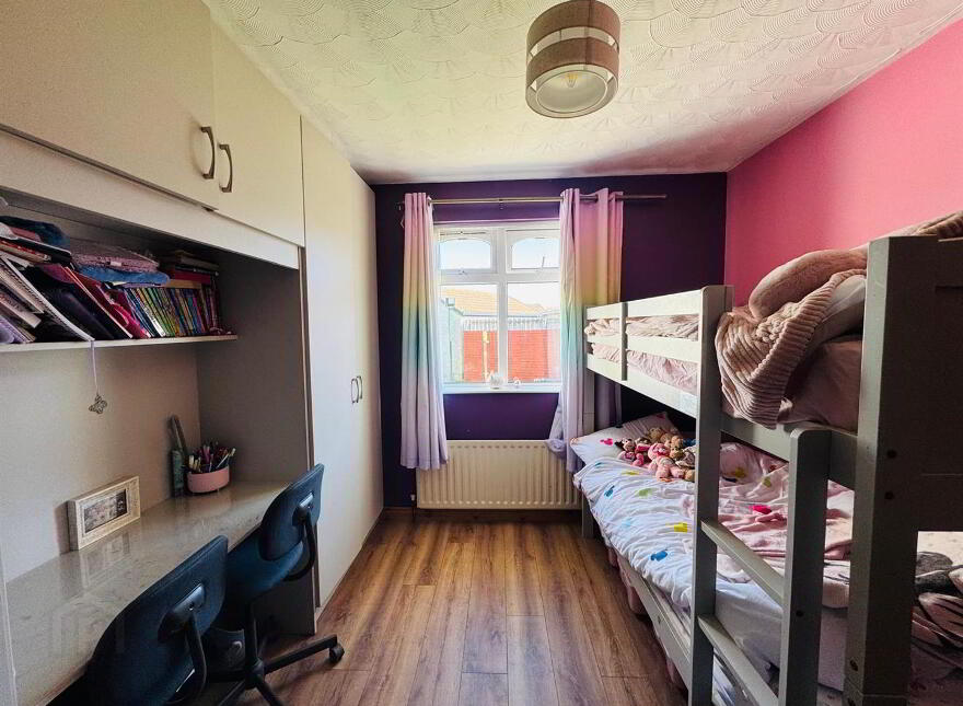 98 Duncastle Park, Newbuildings, L'Derry, BT47 2QL