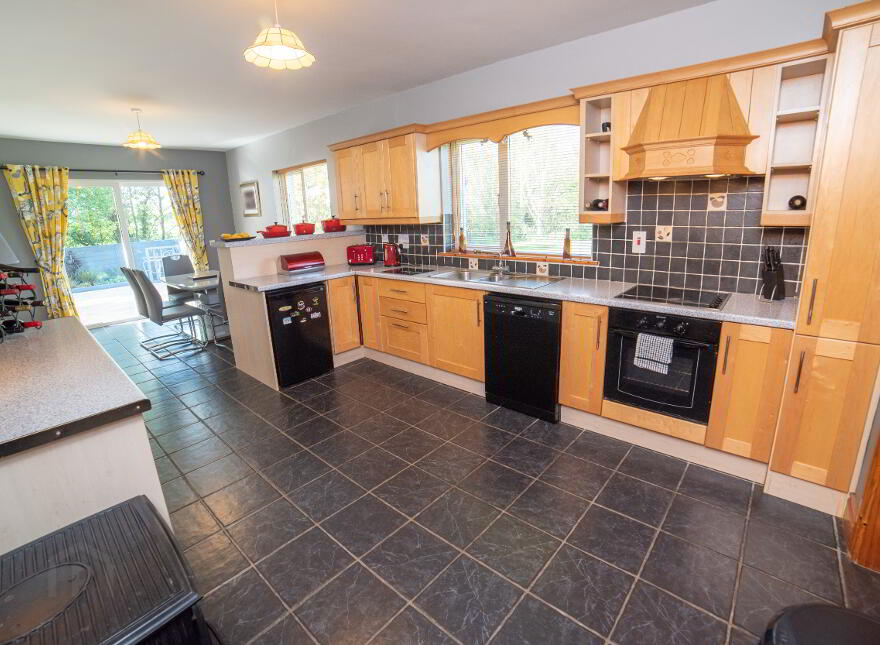 Hunters Lodge, Ballyrusheen, Castlecor, P51C2V5