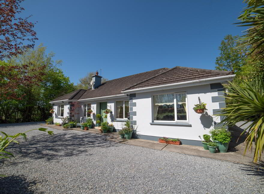 Hunters Lodge, Ballyrusheen, Castlecor, P51C2V5