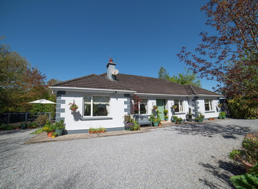 Hunters Lodge, Ballyrusheen, Castlecor, P51C2V5