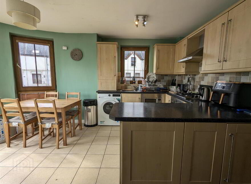 28 Brooklands Grove, Newcastle, BT33 0GJ