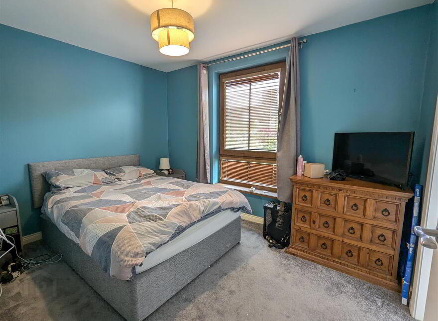28 Brooklands Grove, Newcastle, BT33 0GJ
