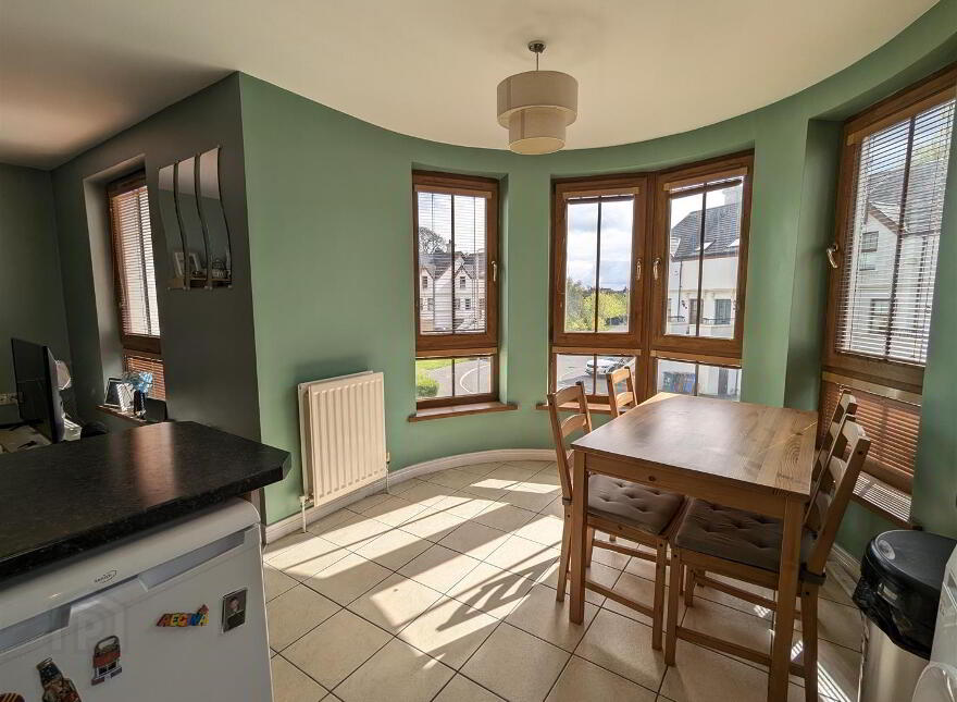 28 Brooklands Grove, Newcastle, BT33 0GJ