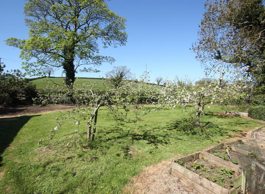 28 Killyleagh Road, Crossgar, Downpatrick, BT30 9LA