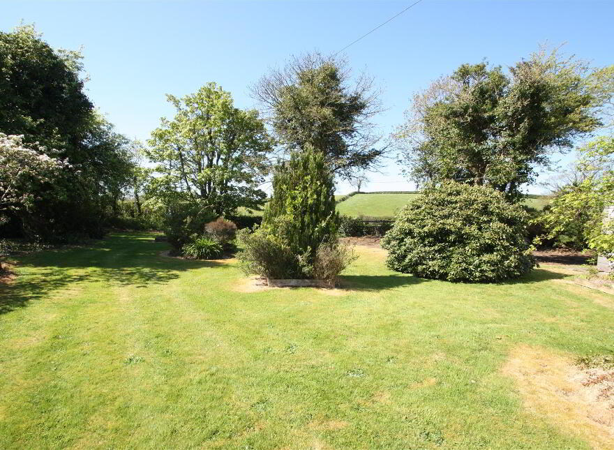 28 Killyleagh Road, Crossgar, Downpatrick, BT30 9LA