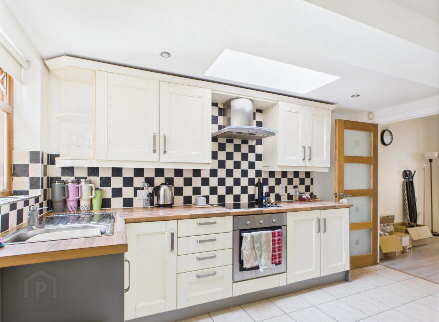 84 Melrose Street, Belfast, BT9 7DQ