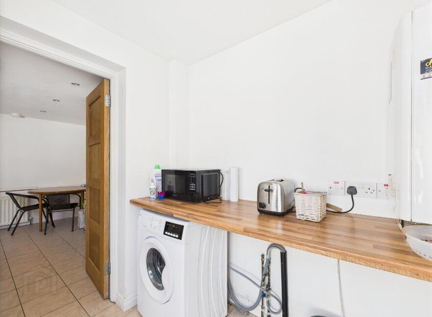 84 Melrose Street, Belfast, BT9 7DQ