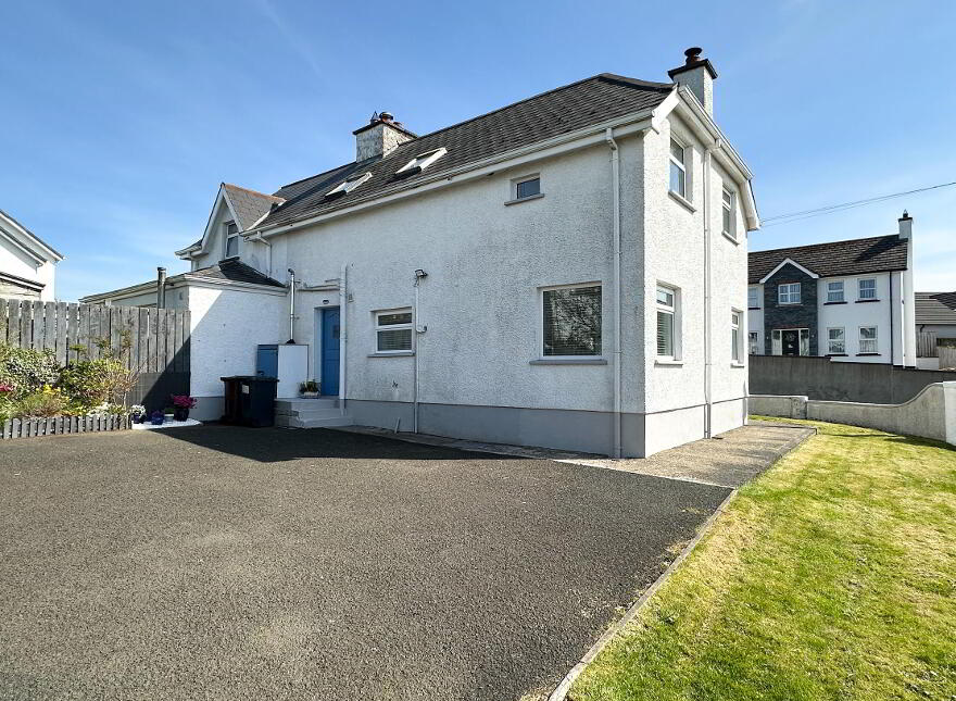 14 Agherton Road, Portstewart, BT55 7PH