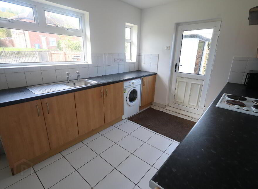 53 Grays Lane, Belfast, BT15 4HT