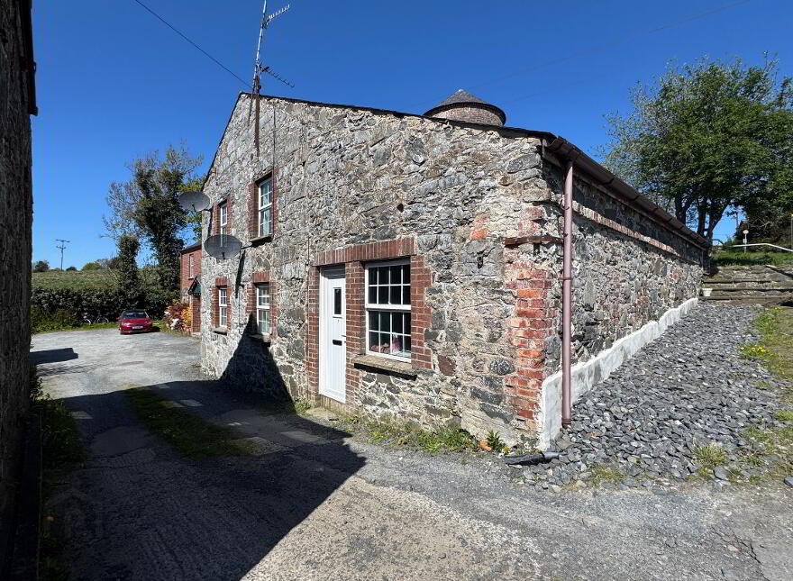 1 Ballydown Court, Banbridge, BT32 4JB photo