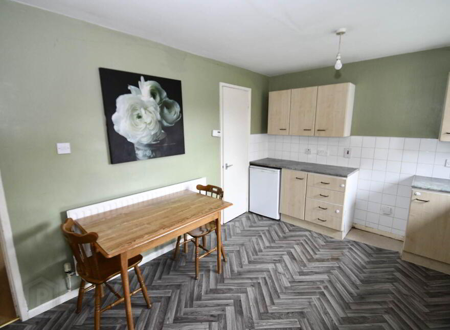 18 Westrock Drive, Whiterock, Belfast, BT12 7QA