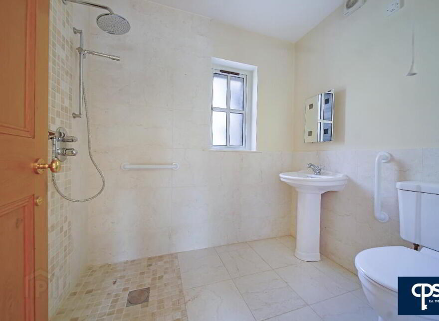 11 Hawthorn Road, Omagh, BT79 7ND