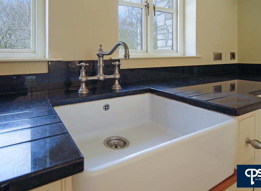 11 Hawthorn Road, Omagh, BT79 7ND