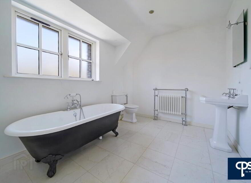 11 Hawthorn Road, Omagh, BT79 7ND
