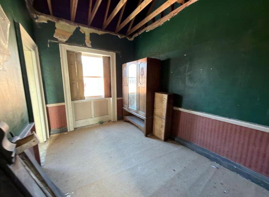 (Lot 3) 32-36 Castle Street, Lisburn, BT27 4XE