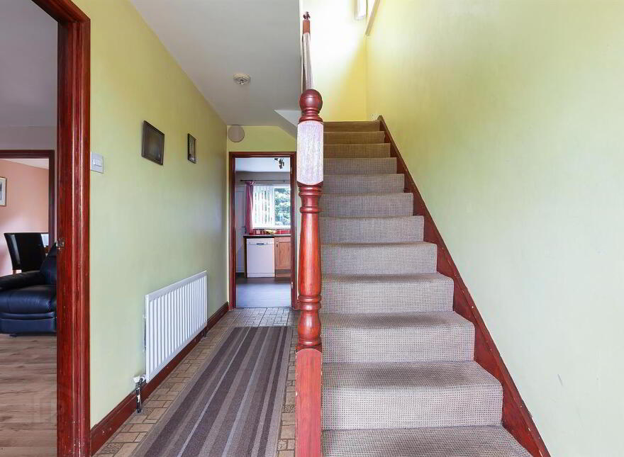 11 Hillview Green, Carrickfergus, BT38 8YX