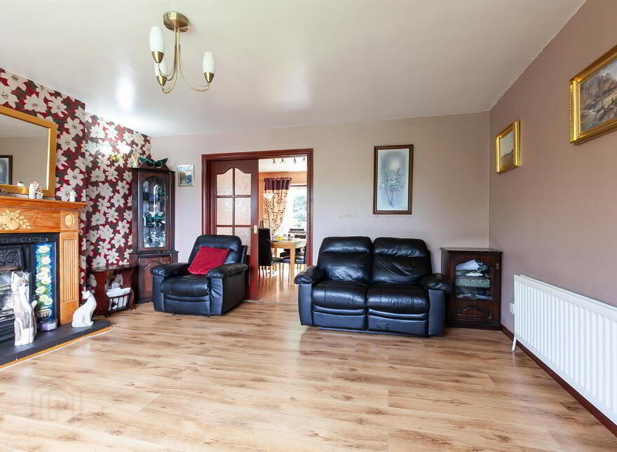 11 Hillview Green, Carrickfergus, BT38 8YX