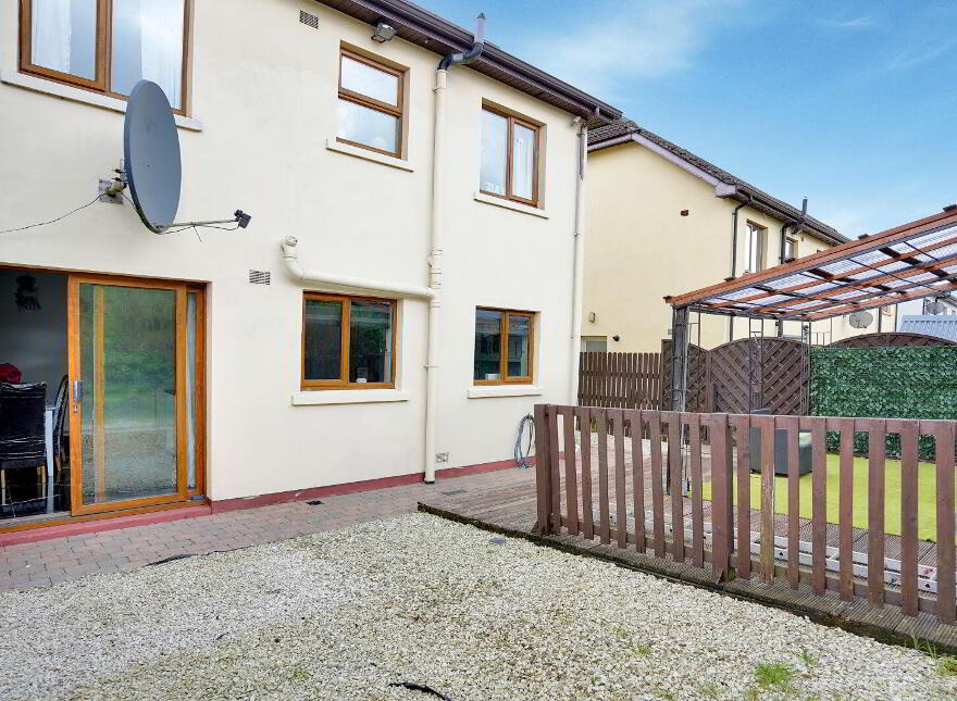 16 Ard Dún, Kells Road, Kingscourt, A82X067
