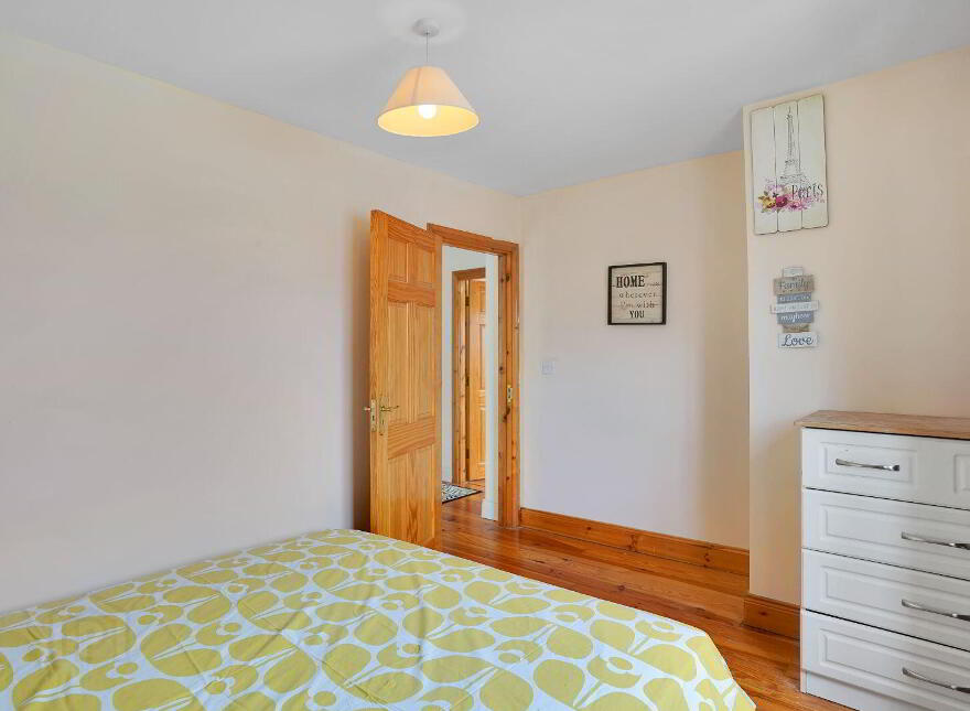 16 Ard Dún, Kells Road, Kingscourt, A82X067