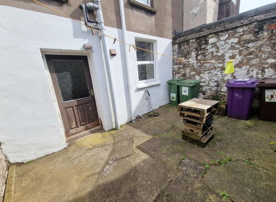 34 Geraldine Place, Albert Road, Ballintemple, T12CRX2