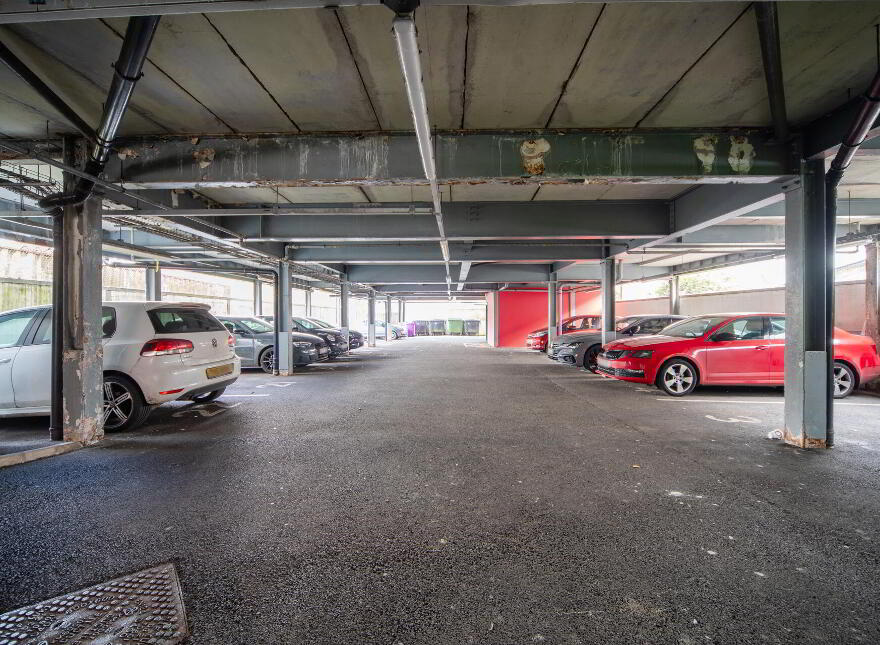 3 Park View, 147-153 Kingsway, Dunmurry, Belfast, BT17 9RD