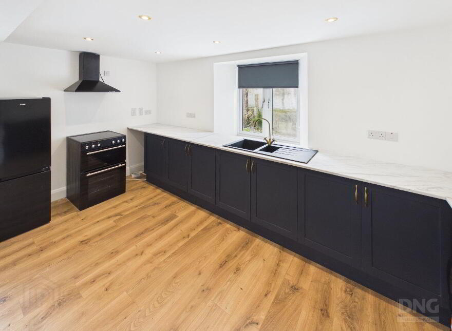 Mucklagh, Mucklagh, R35YE10