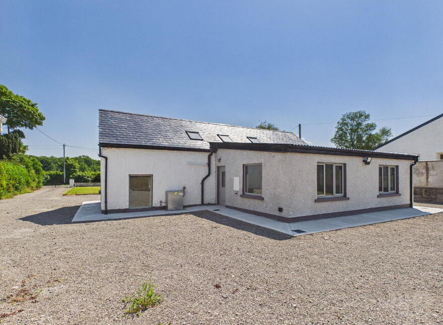 Mucklagh, Mucklagh, R35YE10