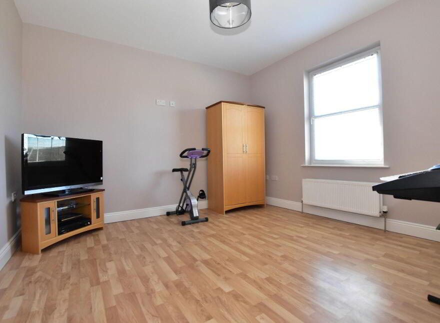 8 Lady Wallace Crescent, Lisburn, BT28 3GP