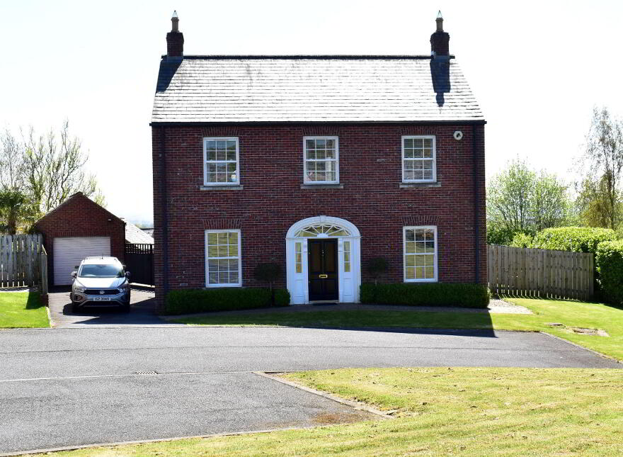 8 Lady Wallace Crescent, Lisburn, BT28 3GP
