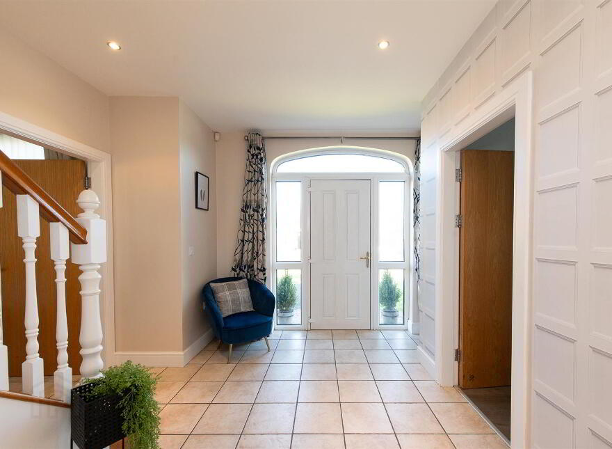 28 Meadow View, Downpatrick, BT30 6LT