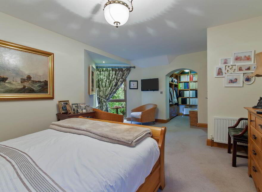 'Glentogher', 29 Bridge Road, Helen's Bay, BT19 1TS
