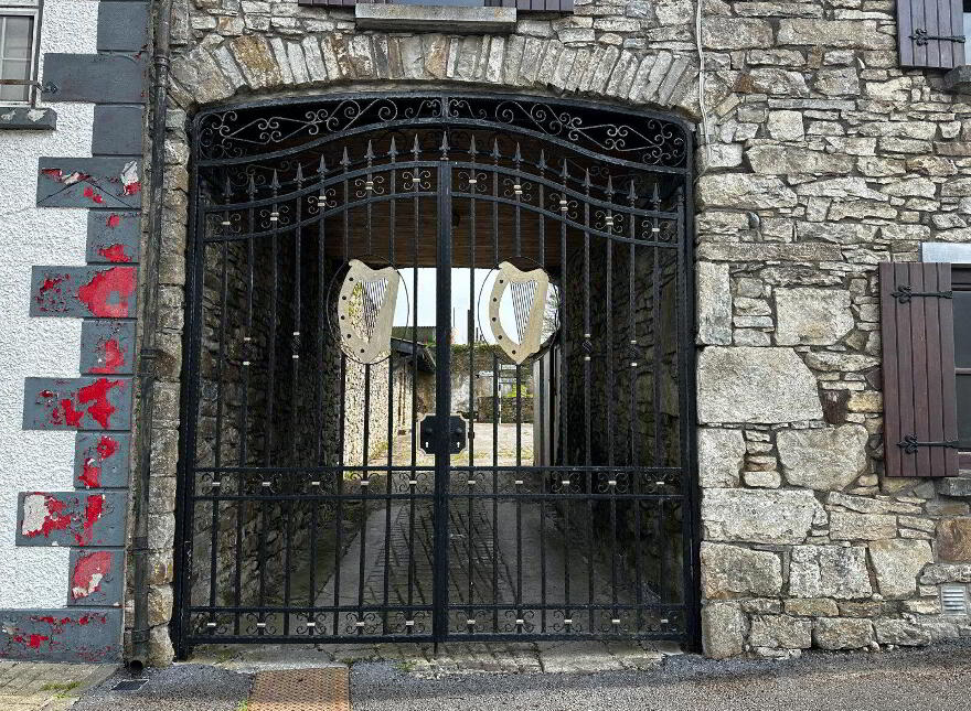 The Little Arrigle, Main Street, Ballyhale, R95FDH6