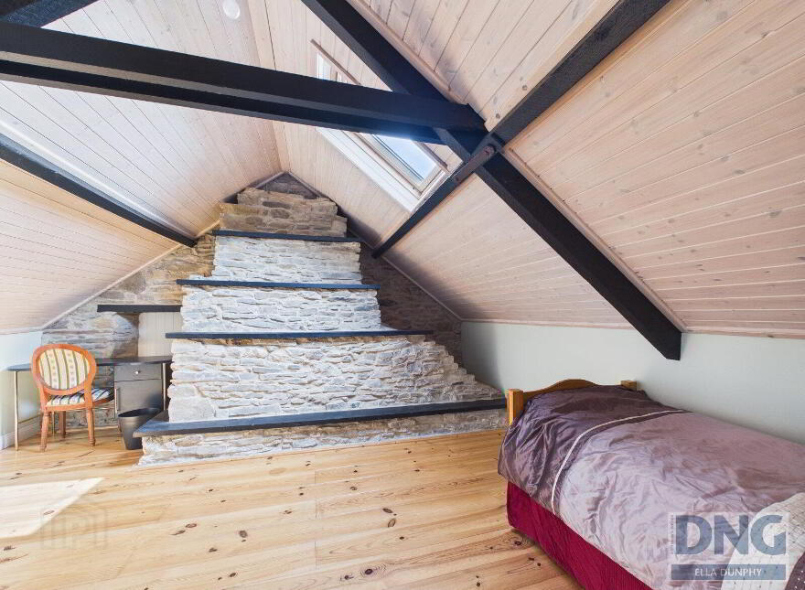 The Little Arrigle, Main Street, Ballyhale, R95FDH6