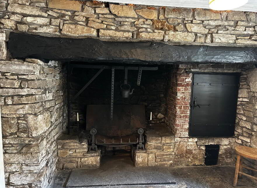 The Little Arrigle, Main Street, Ballyhale, R95FDH6