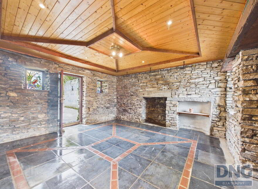 The Little Arrigle, Main Street, Ballyhale, R95FDH6