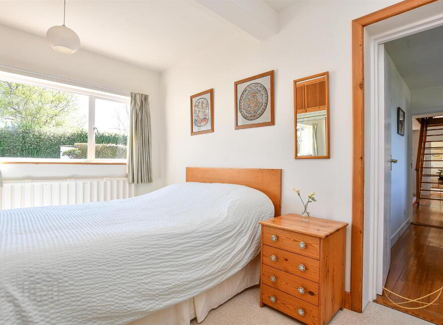 Aghnadore, 23 Whin Road, Ballygally, Larne, BT40 2QJ