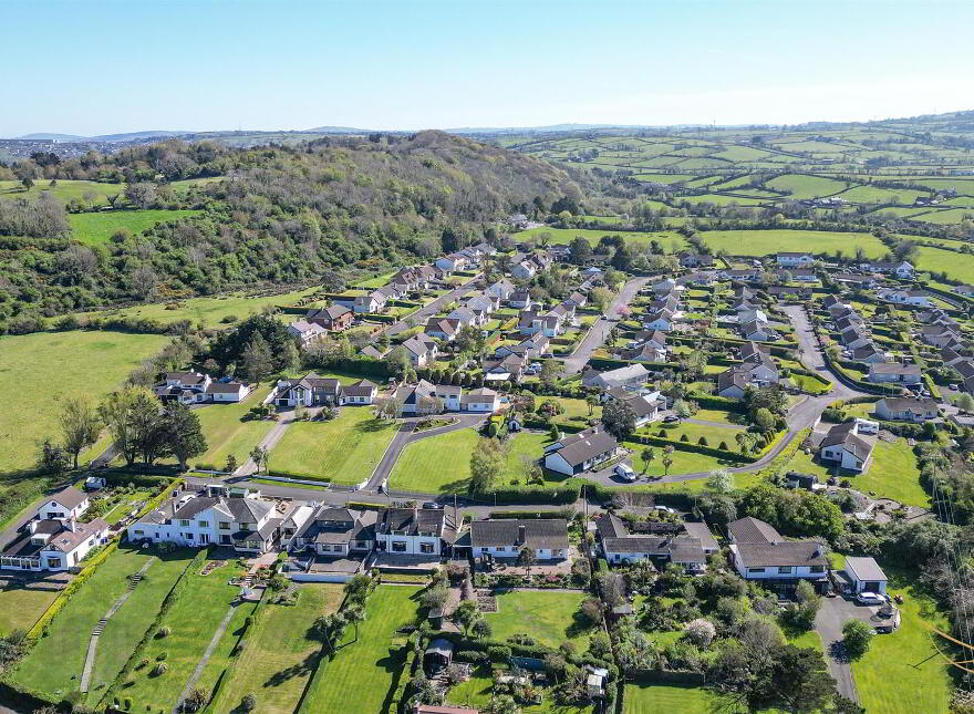 Aghnadore, 23 Whin Road, Ballygally, Larne, BT40 2QJ