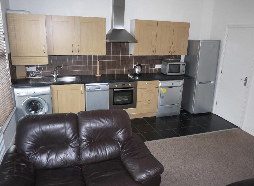 Apt 2, 10 Dunluce Avenue, Belfast, BT9 7AY
