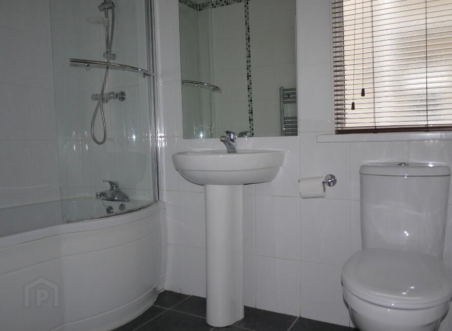Apt 2, 10 Dunluce Avenue, Belfast, BT9 7AY