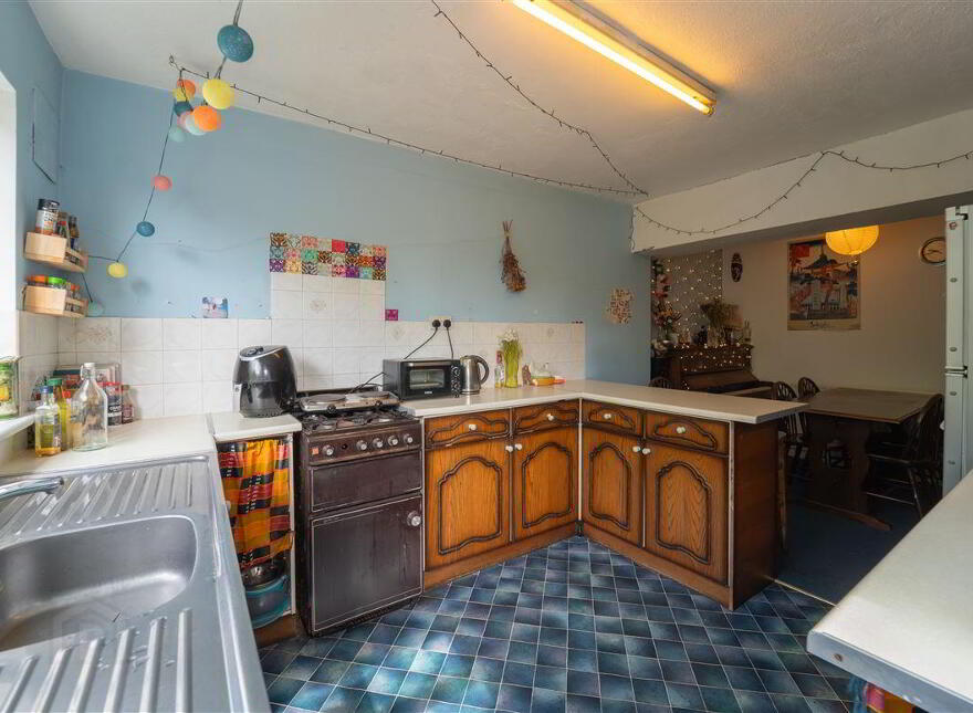 7 Woodfarm Cottages, Palmerstown, Dublin, D20HR53
