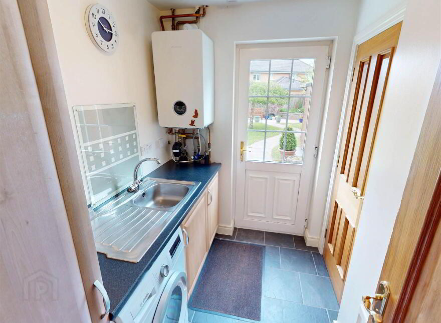 17 Berkeley Hall, Lisburn, BT27 5TZ