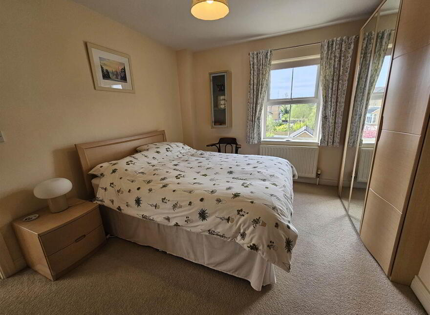 17 Berkeley Hall, Lisburn, BT27 5TZ