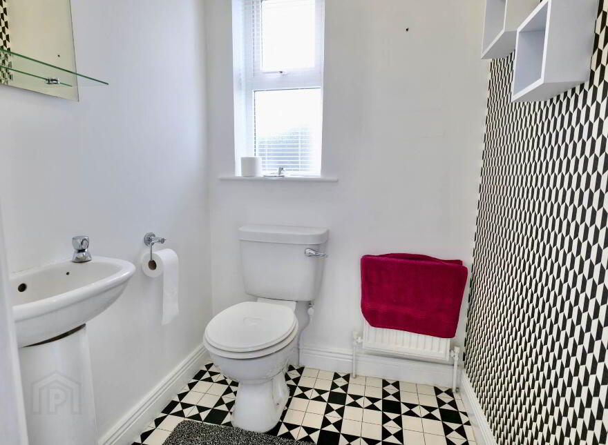 62 Woodfield Green, Newcastle West, V42F407