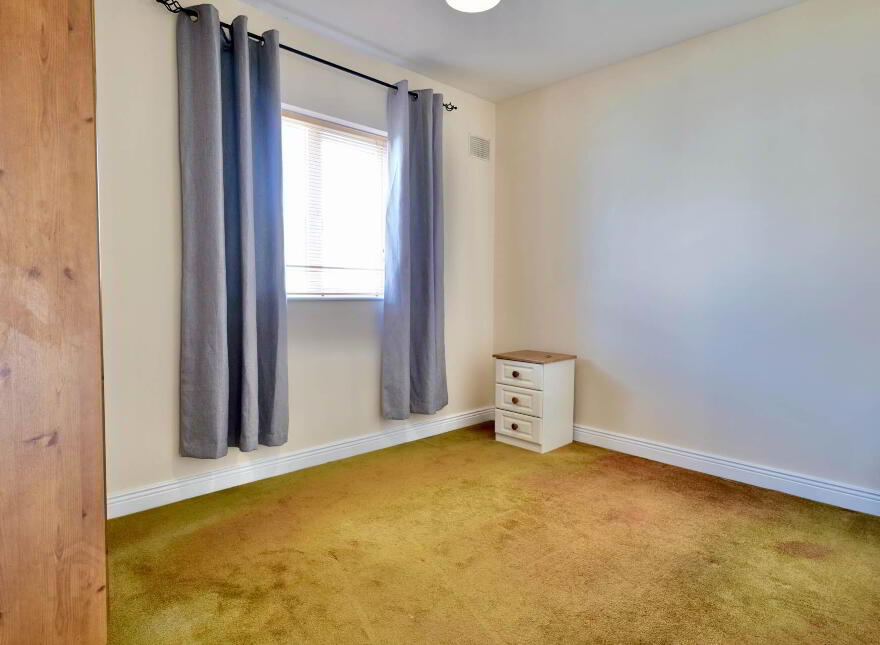 62 Woodfield Green, Newcastle West, V42F407