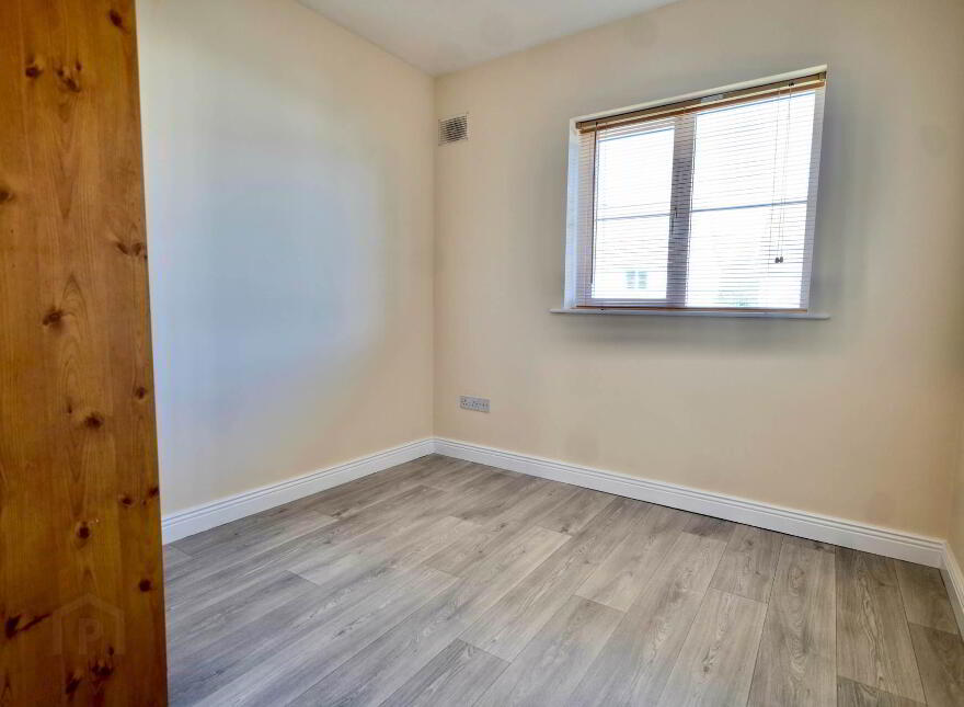 62 Woodfield Green, Newcastle West, V42F407