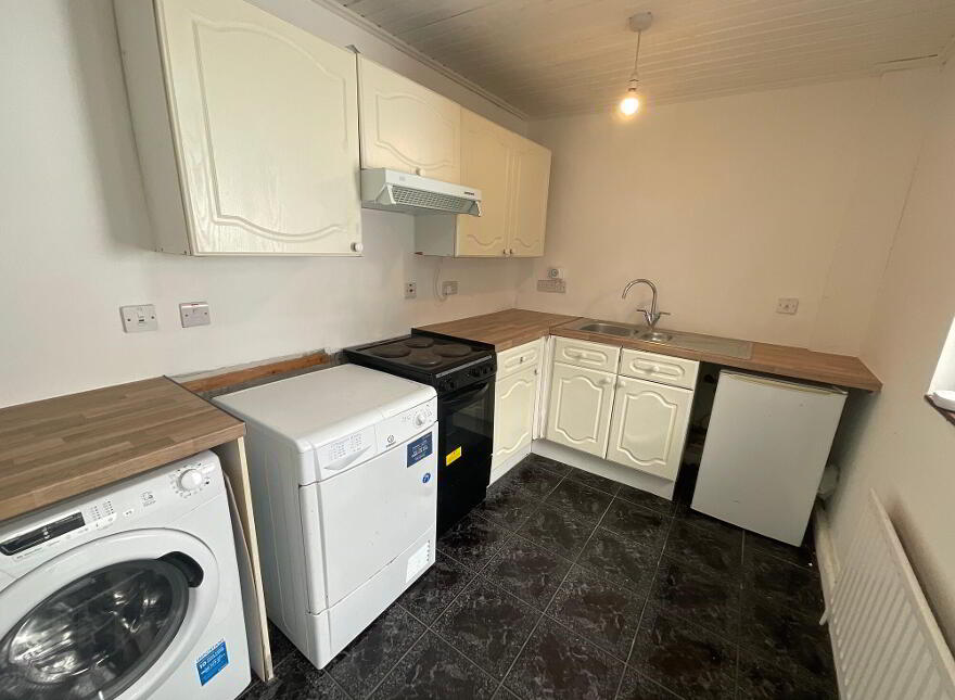 132 Tennent Street, Belfast, BT13 3GE