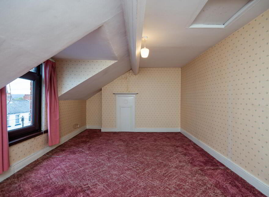76 Downshire Road, Holywood, BT18 9LY