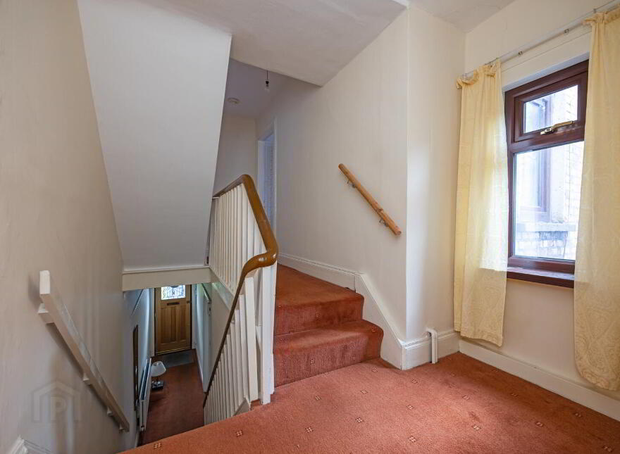 76 Downshire Road, Holywood, BT18 9LY