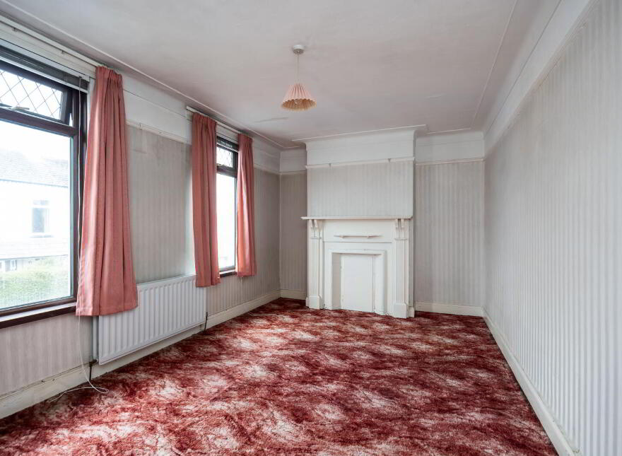 76 Downshire Road, Holywood, BT18 9LY