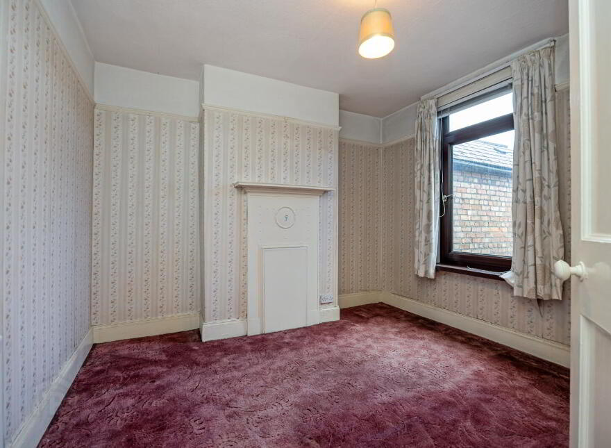 76 Downshire Road, Holywood, BT18 9LY